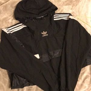 adidas wind breaker